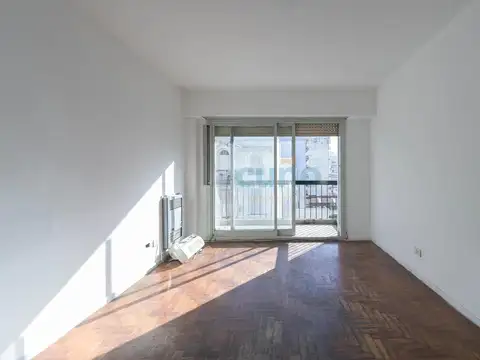 Lavalle  2600