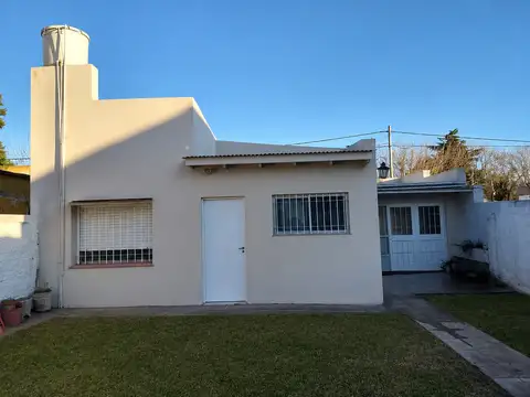ZONA 25 Y 480 VENTA DE CASA