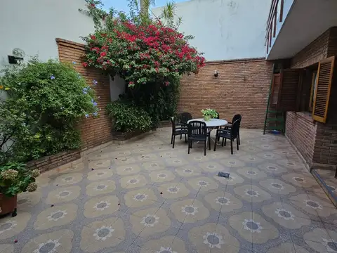 Casa en Venta en Versalles, USD 340.000
