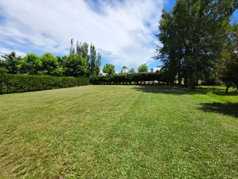 RBS. LOTE INTERNO EN CARDALES VILLAGE. CON ESCRITURA