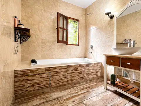 Depto Tipo Casa 3 ambientes con 2 baños