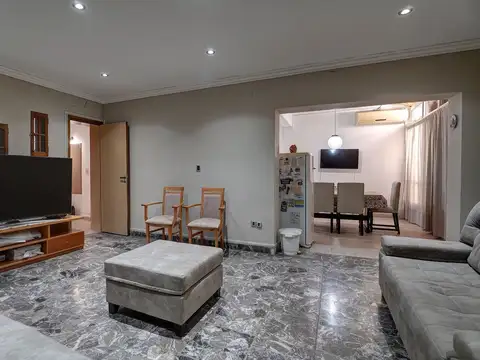 Depto Tipo Casa en Venta 26 años