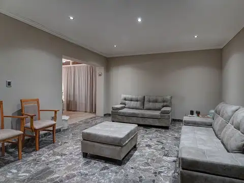 Depto Tipo Casa en Venta en Boedo, USD 235.000