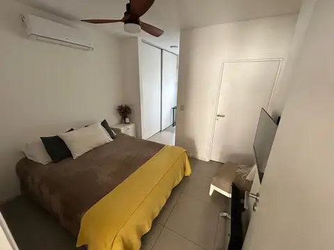 Nahuel Huapi 5800, Piso 1