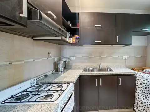 Depto Tipo Casa en Venta 50 años