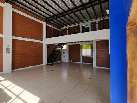 Local en Venta en Villa Krause, USD 150.000