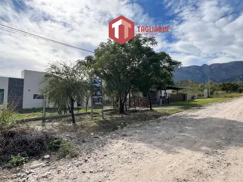 Terreno en Venta 20  mts Frente