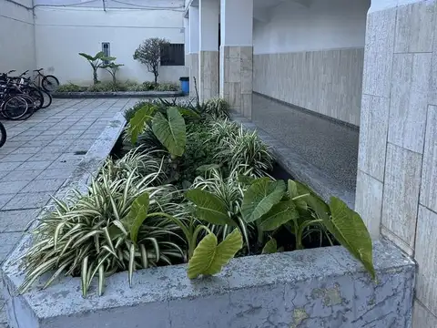 Departamento en Alquiler en Republica De La Sexta, $ 700.000