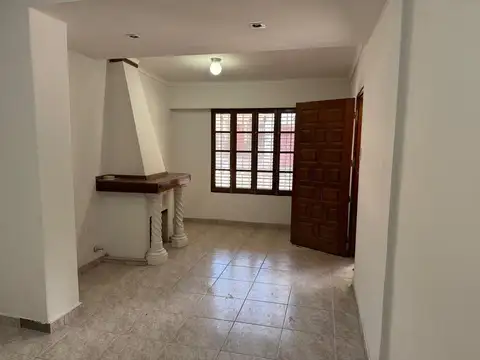 Casa en Venta en Villa Nueva De Guaymallen, USD 75.000