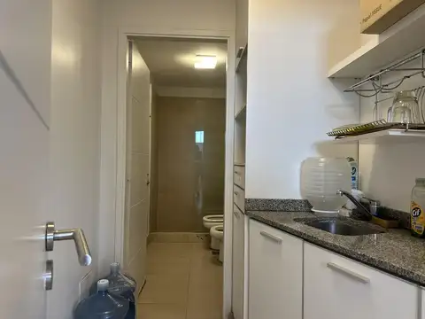 Oficina Monoambiente con 2 baños
