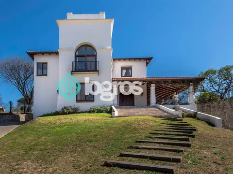Casa en venta - APTA CREDITO - En La Aguada 