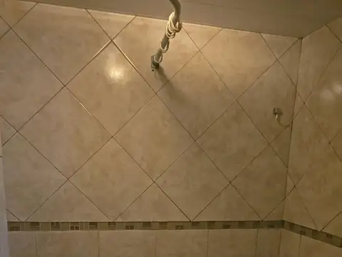Casa 4 ambientes con 4 baños