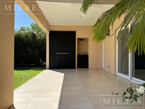 Casa en Alquiler 8 años