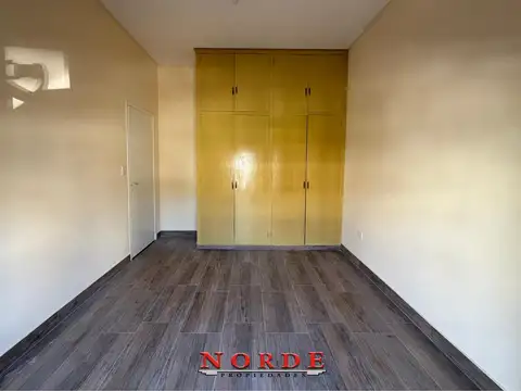 Depto Tipo Casa en Venta en Mataderos, USD 189.900