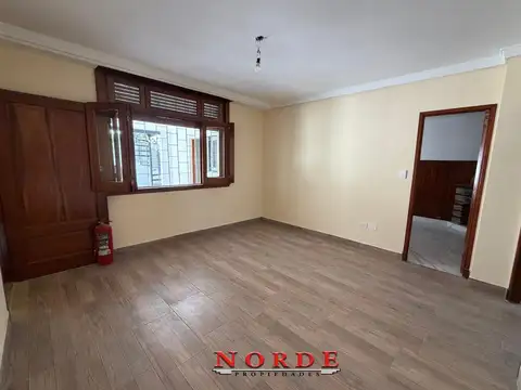 Depto Tipo Casa en Venta en Mataderos, USD 189.900
