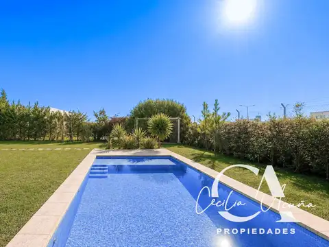 Casa 6 ambientes con 3 baños