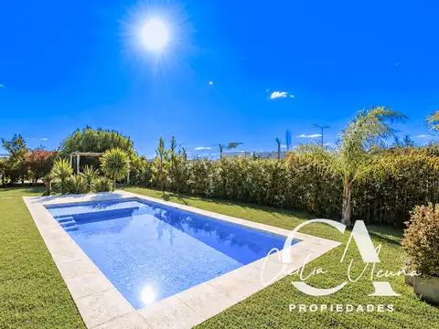 Casa en Venta en San Sebastián, USD 255.000