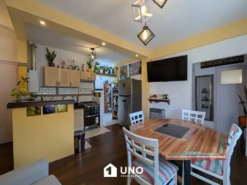 Ocampo y Buenos Aires - Dpto de 2 Dormitorios.