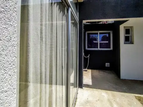 Casa en Venta en La Plata, USD 99.500