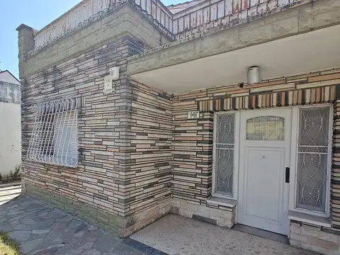 Casa en Alquiler de 3 dormitorios