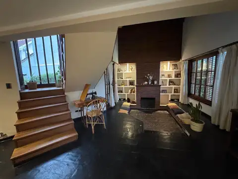 Casa en Venta en Los Pinares, USD 184.000