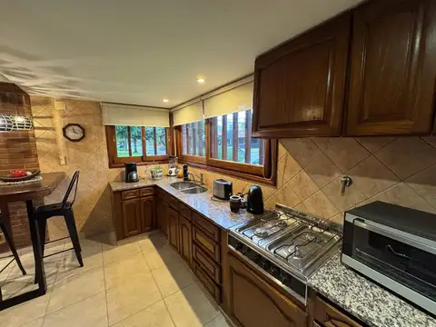 Casa 4 amb, con garage