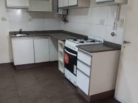 Urquiza 4400, Piso 2