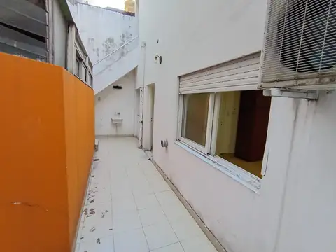 Depto Tipo Casa en Alquiler de 2 ambientes