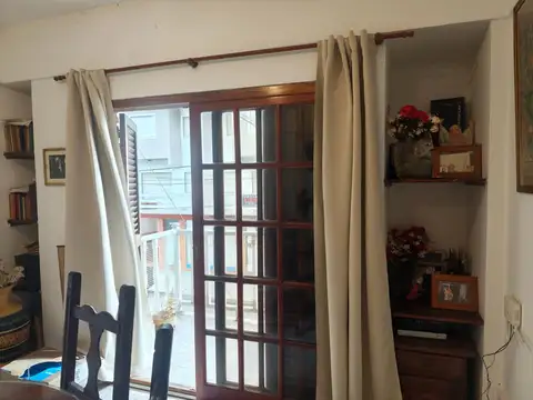 Departamento 5 ambientes con 2 baños