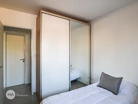 Departamento en Alquiler con 1 cocheras