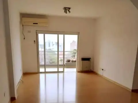 Departamento en venta - 2 Dormitorios 2 Baños - 100Mts2 - Morón Sur