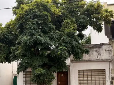 VENTA CASA - A REFACCIONAR OPORTUNIDAD UNICA DON BOSCO