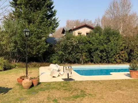 Casa venta 10 ambientes Country Carmel Pilar GBA Norte