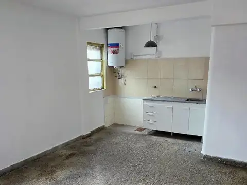 Martin Rodriguez 1100, Piso 5