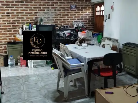 Casa 2 ambientes con 1 baño