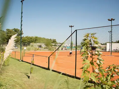 Terreno en Venta en San Simon, USD 32.000