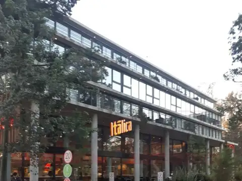Av. Martín Fierro 300