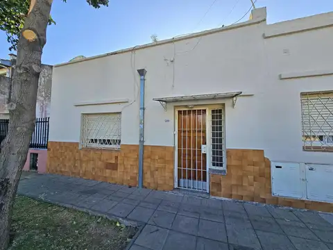 VENTA PH 2 AMBIENTES EN VILLA ADELINA