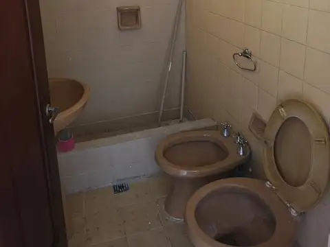 Depto Tipo Casa en Venta 45 años