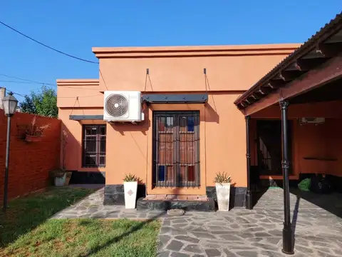 VENTA CASA 4 AMB COCHERA QUINCHO VILLA MORRA PILAR