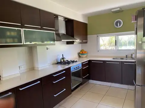 Casa alquiler temporario en Santa Barbara del 15/12 al 28/2/26