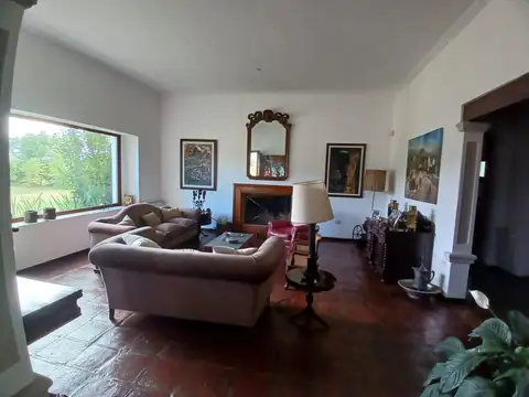 Casa en Alquiler en San Lorenzo Chico, USD 2.500