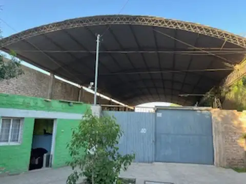 Galpón en Venta en Rodeo de la Cruz, Guaymallén