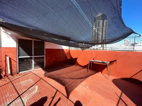 Amplio PH con Terraza al Contrafrente - 4 Ambientes