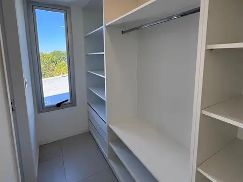 Departamento en Venta con 2 cocheras