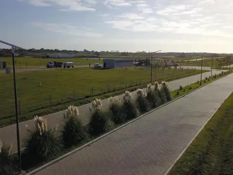 Terreno en Venta en Guillermo E Hudson, USD 48.000