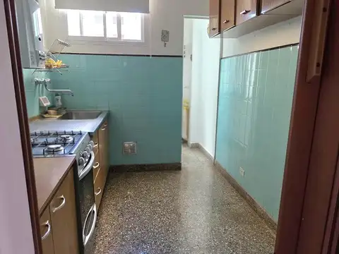 Yerbal 4346: impecable 3amb.    patio con quincho