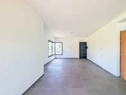 Casa en Alquiler en Funes, $ 1.500.000