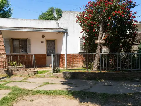 VENDO CASA  en Sarmiento 3905 – Santo Tomé