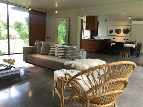 Casa en Alquiler 3 años